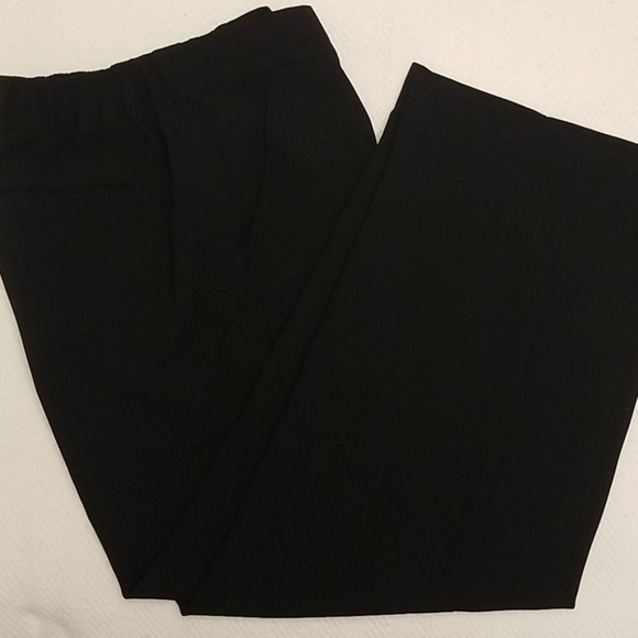 NWOT Loft womens slacks size M